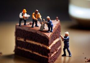 gratisography-tiny-workers-on-cakefree-stock-photo